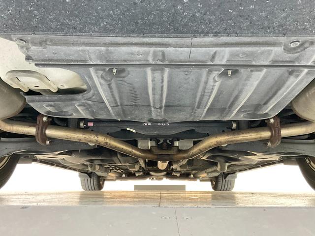 中古車だと気になる足廻り＆下廻り・・・ご覧の通り状態良好◎沿岸部や降雪地にお住まいのお客様もご安心ください♪