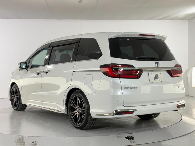 オデッセイハイブリッド e:HEVアブソルート・EX 10型インターナビ/フリップダウン/ETC2.0/前後ドラレコ/マルチビュー/衝突軽減/追従クルコン/誤発進抑制/LKAS/後側方警戒/電動Bドア/両パワスラ/リアAAC/前席Pシート・シートヒーター(5枚目)
