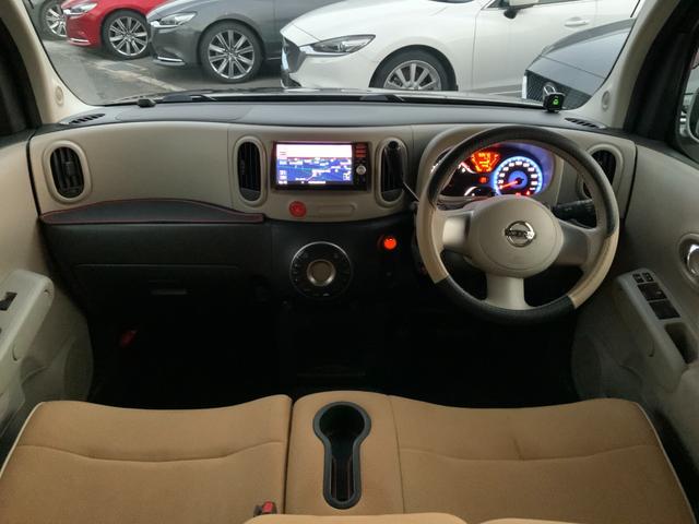 キューブ １５Ｘ　Ｖセレクション　自社ユーザー買取車／ホワイトパールルーフ（ツートン）／ヴィンテージキャメルインテリア／フォグライト／プラズマクラスター付きＡＡＣ／インテリジェントキー・Ｐスタート／純正ナビ／フルセグ／Ｂカメラ／ＥＴＣ（2枚目）