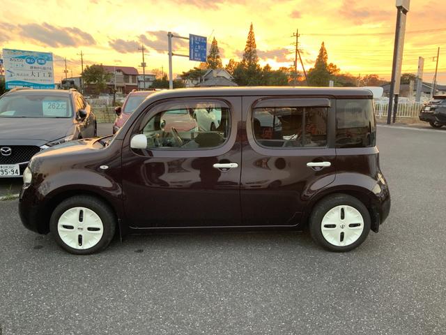 キューブ １５Ｘ　Ｖセレクション　自社ユーザー買取車／ホワイトパールルーフ（ツートン）／ヴィンテージキャメルインテリア／フォグライト／プラズマクラスター付きＡＡＣ／インテリジェントキー・Ｐスタート／純正ナビ／フルセグ／Ｂカメラ／ＥＴＣ（18枚目）