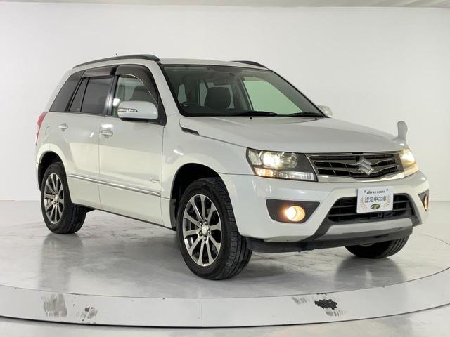 エスクード クロスアドベンチャー　４ＷＤ　ＥＴＣ　オートクルーズコントロール　サンルーフ　オートライト　ＨＩＤ　アルミホイール　スマートキー　電動格納ミラー　シートヒーター　ＡＴ　盗難防止システム　衝突安全ボディ　ＣＤ　ＵＳＢ　ＡＢＳ（9枚目）