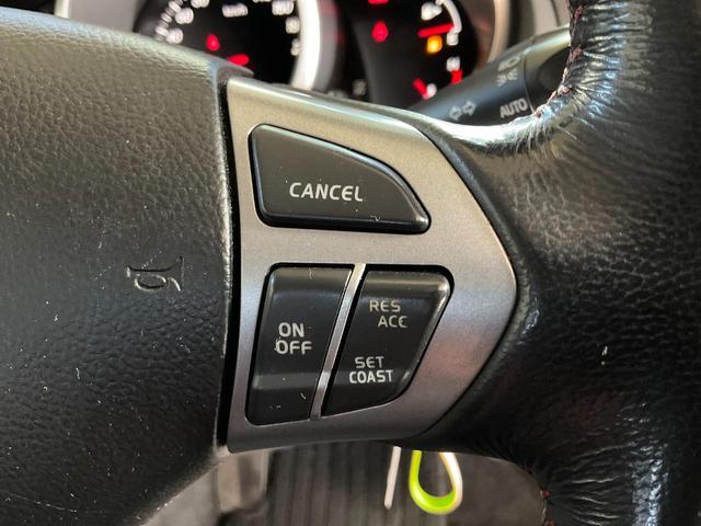 エスクード クロスアドベンチャー　４ＷＤ　ＥＴＣ　オートクルーズコントロール　サンルーフ　オートライト　ＨＩＤ　アルミホイール　スマートキー　電動格納ミラー　シートヒーター　ＡＴ　盗難防止システム　衝突安全ボディ　ＣＤ　ＵＳＢ　ＡＢＳ（19枚目）