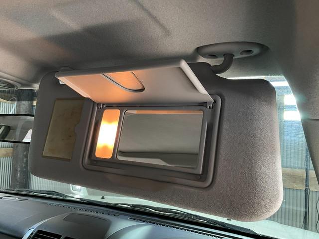 エスクード クロスアドベンチャー　４ＷＤ　ＥＴＣ　オートクルーズコントロール　サンルーフ　オートライト　ＨＩＤ　アルミホイール　スマートキー　電動格納ミラー　シートヒーター　ＡＴ　盗難防止システム　衝突安全ボディ　ＣＤ　ＵＳＢ　ＡＢＳ（43枚目）