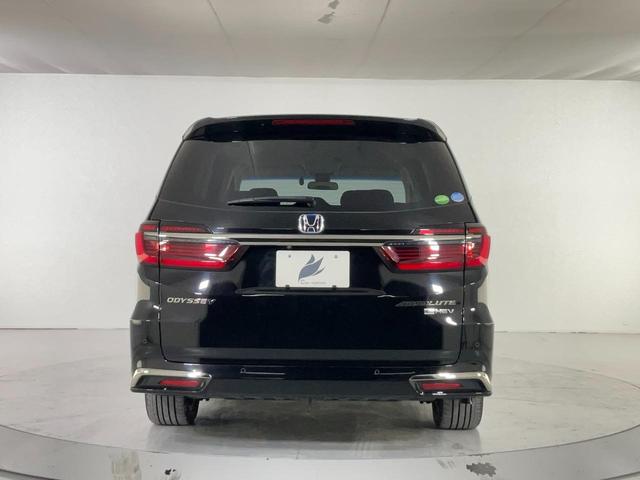 オデッセイハイブリッド ｅ：ＨＥＶアブソルート・ＥＸ　ハイブリッド　ドライブレコーダー　全周囲カメラ　ナビ　ＴＶ　両側電動スライドドア　クリアランスソナー　オートクルーズコントロール　レーンアシスト　衝突被害軽減システム　オートライト　ＬＥＤヘッドランプ（6枚目）