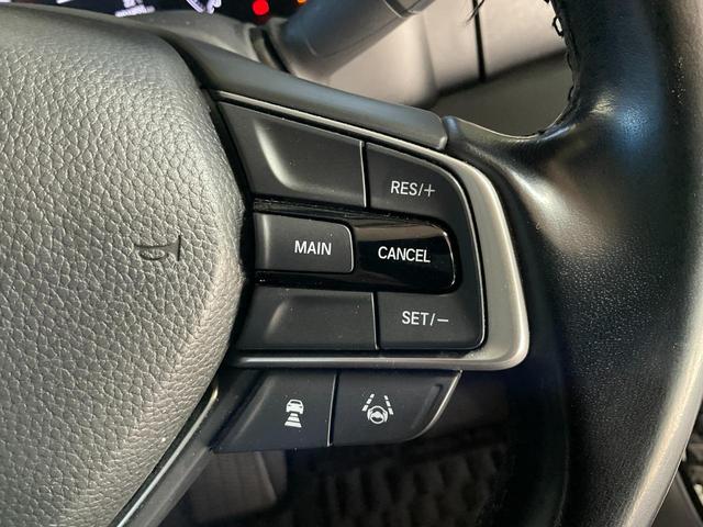 オデッセイハイブリッド ｅ：ＨＥＶアブソルート・ＥＸ　ハイブリッド　ドライブレコーダー　全周囲カメラ　ナビ　ＴＶ　両側電動スライドドア　クリアランスソナー　オートクルーズコントロール　レーンアシスト　衝突被害軽減システム　オートライト　ＬＥＤヘッドランプ（45枚目）