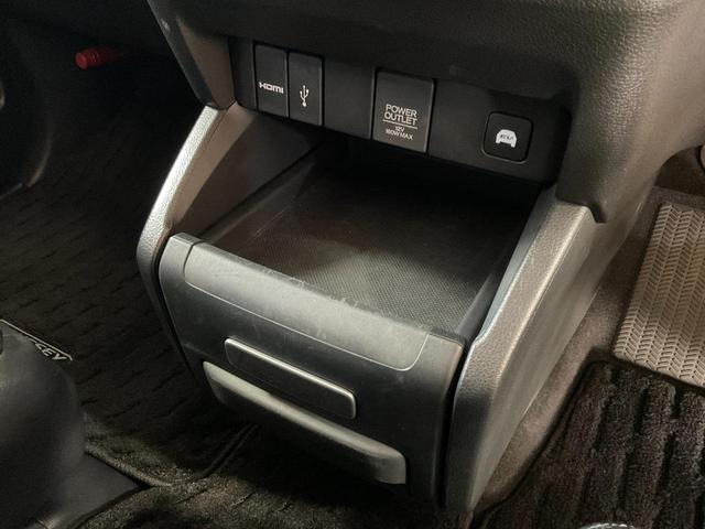 オデッセイハイブリッド ｅ：ＨＥＶアブソルート・ＥＸ　ハイブリッド　ドライブレコーダー　全周囲カメラ　ナビ　ＴＶ　両側電動スライドドア　クリアランスソナー　オートクルーズコントロール　レーンアシスト　衝突被害軽減システム　オートライト　ＬＥＤヘッドランプ（51枚目）