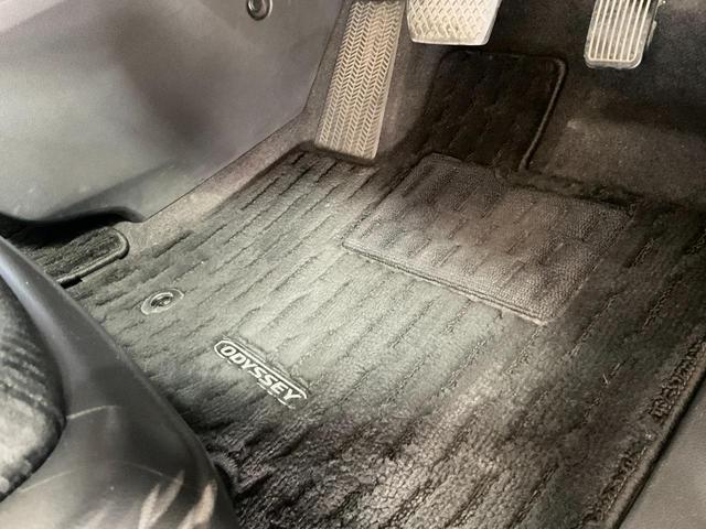 オデッセイハイブリッド ｅ：ＨＥＶアブソルート・ＥＸ　ハイブリッド　ドライブレコーダー　全周囲カメラ　ナビ　ＴＶ　両側電動スライドドア　クリアランスソナー　オートクルーズコントロール　レーンアシスト　衝突被害軽減システム　オートライト　ＬＥＤヘッドランプ（62枚目）