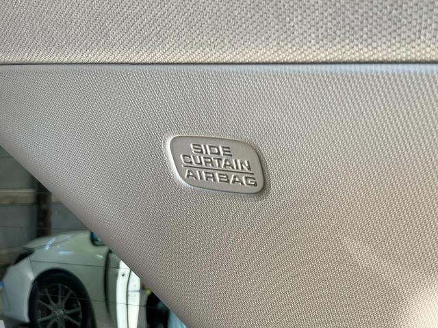 オデッセイハイブリッド ｅ：ＨＥＶアブソルート・ＥＸ　ハイブリッド　ドライブレコーダー　全周囲カメラ　ナビ　ＴＶ　両側電動スライドドア　クリアランスソナー　オートクルーズコントロール　レーンアシスト　衝突被害軽減システム　オートライト　ＬＥＤヘッドランプ（63枚目）