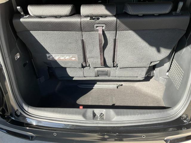 オデッセイハイブリッド ｅ：ＨＥＶアブソルート・ＥＸ　ハイブリッド　ドライブレコーダー　全周囲カメラ　ナビ　ＴＶ　両側電動スライドドア　クリアランスソナー　オートクルーズコントロール　レーンアシスト　衝突被害軽減システム　オートライト　ＬＥＤヘッドランプ（65枚目）