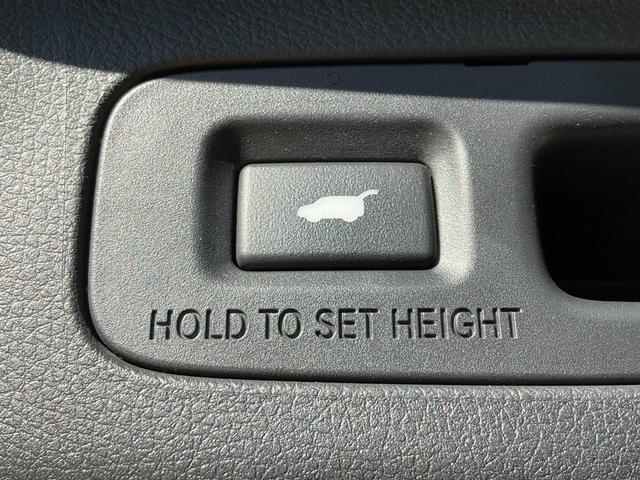 オデッセイハイブリッド ｅ：ＨＥＶアブソルート・ＥＸ　ハイブリッド　ドライブレコーダー　全周囲カメラ　ナビ　ＴＶ　両側電動スライドドア　クリアランスソナー　オートクルーズコントロール　レーンアシスト　衝突被害軽減システム　オートライト　ＬＥＤヘッドランプ（66枚目）