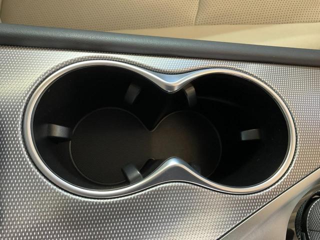 スカイライン ３５０ＧＴハイブリッドタイプＳＰクールエクスクルシブ　ドライブレコーダー　ＥＴＣ　クリアランスソナー　オートクルーズコントロール　衝突被害軽減システム　全周囲カメラ　ナビ　アルミホイール　オートライト　ＬＥＤヘッドランプ　ＡＴ　シートヒーター（48枚目）