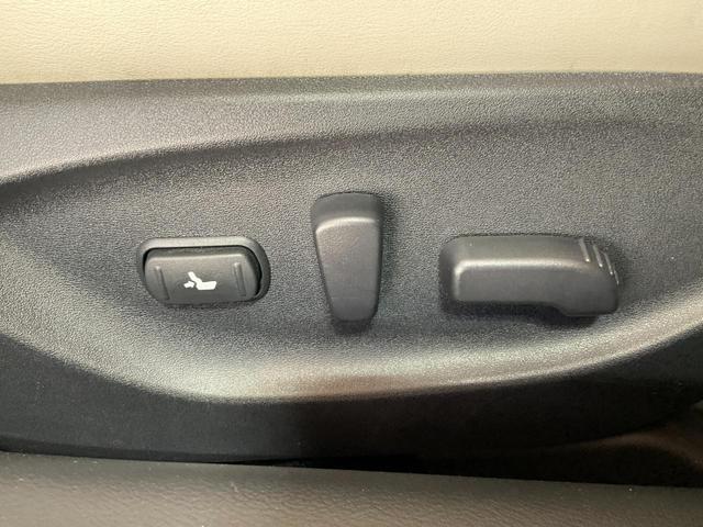 スカイライン ３５０ＧＴハイブリッドタイプＳＰクールエクスクルシブ　ドライブレコーダー　ＥＴＣ　クリアランスソナー　オートクルーズコントロール　衝突被害軽減システム　全周囲カメラ　ナビ　アルミホイール　オートライト　ＬＥＤヘッドランプ　ＡＴ　シートヒーター（57枚目）