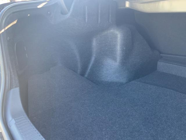 マークX 250G Fパッケージ 自社ユーザー買取車/セーフティセンスP(プリクラッシュセーフティ/レーンディパーチャーアラート/オートマチックハイビーム/レーダークルコン)/HIDヘッドライト/純正ナビ/Bluetooth/ETC(31枚目)