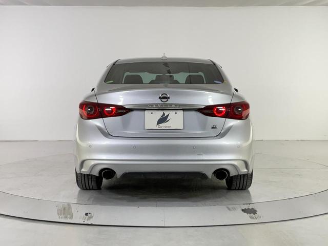 スカイライン ハイブリッド　ＧＴ　タイプＰ　４ＷＤ　ドライブレコーダー　クリアランスソナー　オートクルーズコントロール　衝突被害軽減システム　全周囲カメラ　ナビ　ＴＶ　アルミホイール　オートライト　ＬＥＤヘッドランプ　ＡＴ　シートヒーター（6枚目）