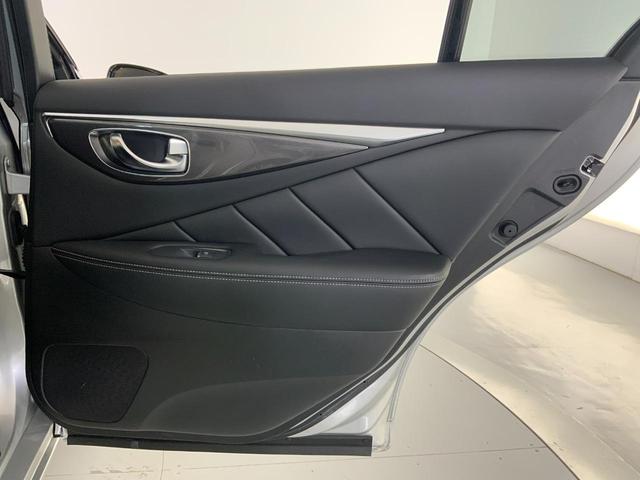 スカイライン ハイブリッド　ＧＴ　タイプＰ　４ＷＤ　ドライブレコーダー　クリアランスソナー　オートクルーズコントロール　衝突被害軽減システム　全周囲カメラ　ナビ　ＴＶ　アルミホイール　オートライト　ＬＥＤヘッドランプ　ＡＴ　シートヒーター（46枚目）