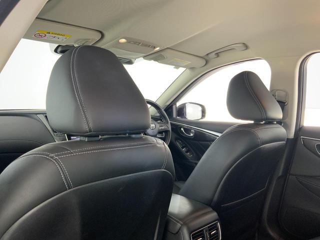 スカイライン ハイブリッド　ＧＴ　タイプＰ　４ＷＤ　ドライブレコーダー　クリアランスソナー　オートクルーズコントロール　衝突被害軽減システム　全周囲カメラ　ナビ　ＴＶ　アルミホイール　オートライト　ＬＥＤヘッドランプ　ＡＴ　シートヒーター（53枚目）