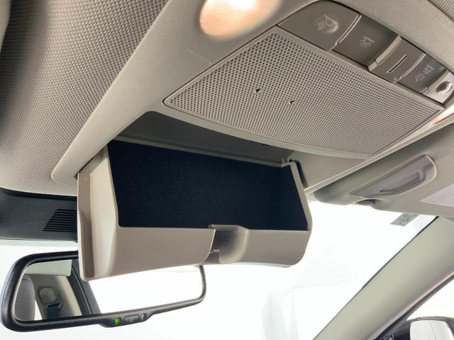 スカイライン ハイブリッド　ＧＴ　タイプＰ　４ＷＤ　ドライブレコーダー　クリアランスソナー　オートクルーズコントロール　衝突被害軽減システム　全周囲カメラ　ナビ　ＴＶ　アルミホイール　オートライト　ＬＥＤヘッドランプ　ＡＴ　シートヒーター（60枚目）