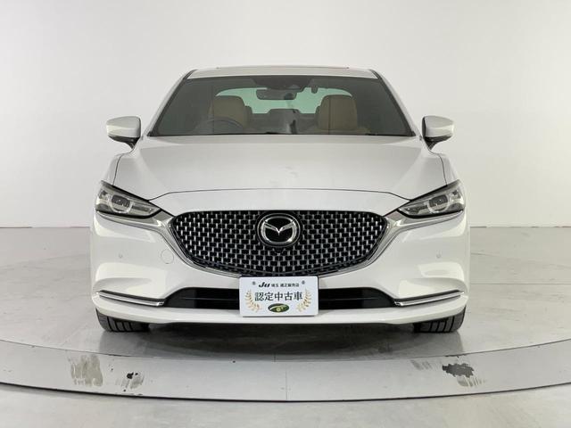 ＭＡＺＤＡ６セダン ＸＤ　２０ｔｈアニバーサリーエディション　ドライブレコーダー　クリアランスソナー　レーンアシスト　オートクルーズコントロール　衝突被害軽減システム　全周囲カメラ　ＴＶ　アルミホイール　オートライト　ＬＥＤヘッドランプ　サンルーフ　ＡＴ（3枚目）