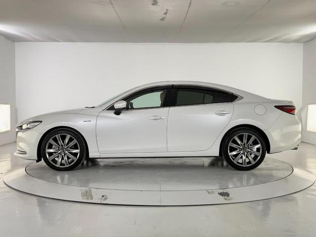 ＭＡＺＤＡ６セダン ＸＤ　２０ｔｈアニバーサリーエディション　ドライブレコーダー　クリアランスソナー　レーンアシスト　オートクルーズコントロール　衝突被害軽減システム　全周囲カメラ　ＴＶ　アルミホイール　オートライト　ＬＥＤヘッドランプ　サンルーフ　ＡＴ（4枚目）