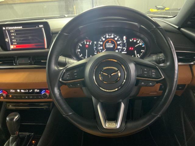 ＭＡＺＤＡ６セダン ＸＤ　２０ｔｈアニバーサリーエディション　ドライブレコーダー　クリアランスソナー　レーンアシスト　オートクルーズコントロール　衝突被害軽減システム　全周囲カメラ　ＴＶ　アルミホイール　オートライト　ＬＥＤヘッドランプ　サンルーフ　ＡＴ（14枚目）