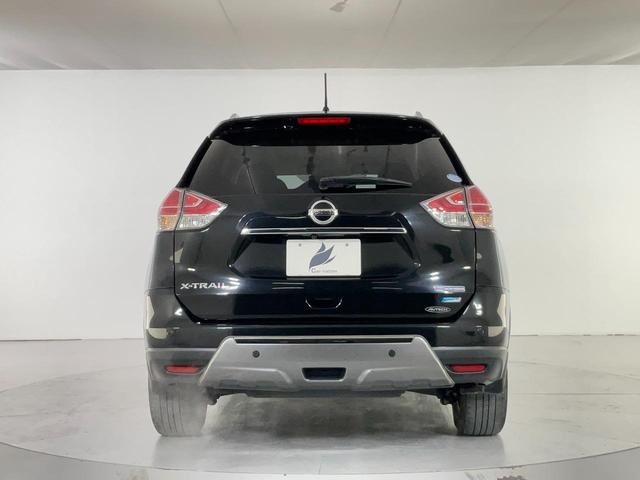 エクストレイル ２０Ｘ　ブラックエクストリーマーＸ　４ＷＤ　ドライブレコーダー　クリアランスソナー　サンルーフ　ＴＶ　オートライト　ＬＥＤヘッドランプ　アルミホイール　スマートキー　シートヒーター　ＣＶＴ　盗難防止システム　衝突安全ボディ　ＣＤ（6枚目）