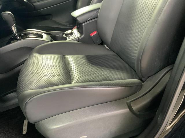 エクストレイル ２０Ｘ　ブラックエクストリーマーＸ　４ＷＤ　ドライブレコーダー　クリアランスソナー　サンルーフ　ＴＶ　オートライト　ＬＥＤヘッドランプ　アルミホイール　スマートキー　シートヒーター　ＣＶＴ　盗難防止システム　衝突安全ボディ　ＣＤ（42枚目）