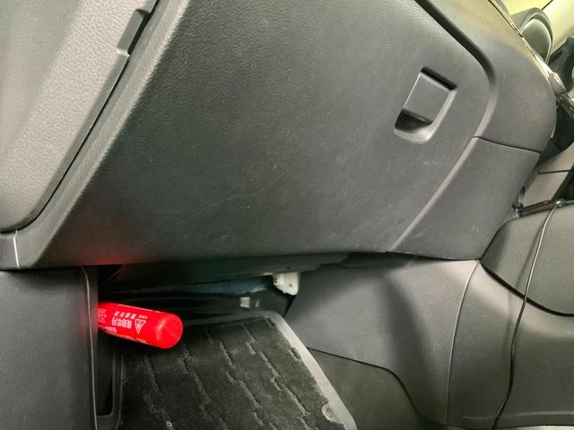 エクストレイル ２０Ｘ　ブラックエクストリーマーＸ　４ＷＤ　ドライブレコーダー　クリアランスソナー　サンルーフ　ＴＶ　オートライト　ＬＥＤヘッドランプ　アルミホイール　スマートキー　シートヒーター　ＣＶＴ　盗難防止システム　衝突安全ボディ　ＣＤ（51枚目）