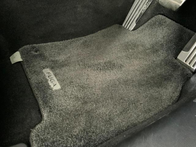 フーガ ３７０ＧＴ　タイプＳ　ドライブレコーダー　ＥＴＣ　クリアランスソナー　レーンアシスト　オートクルーズコントロール　衝突被害軽減システム　全周囲カメラ　アルミホイール　オートライト　ＬＥＤヘッドランプ　ＡＴ　シートエアコン（29枚目）