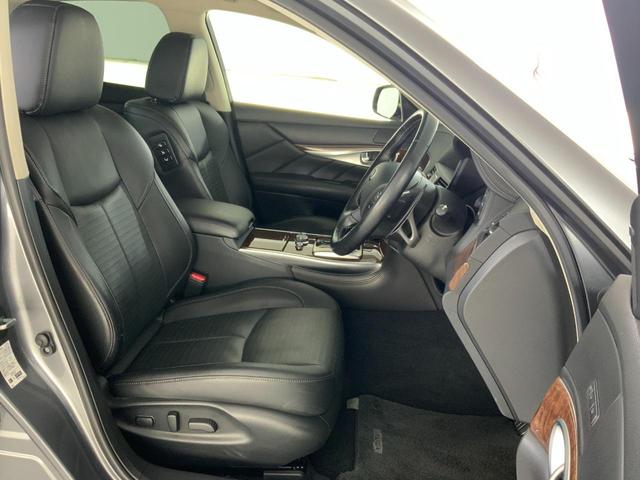 フーガ ３７０ＧＴ　タイプＳ　ドライブレコーダー　ＥＴＣ　クリアランスソナー　レーンアシスト　オートクルーズコントロール　衝突被害軽減システム　全周囲カメラ　アルミホイール　オートライト　ＬＥＤヘッドランプ　ＡＴ　シートエアコン（30枚目）