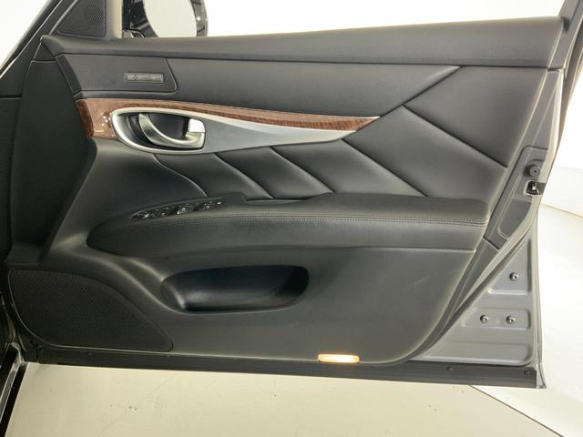 フーガ ３７０ＧＴ　タイプＳ　ドライブレコーダー　ＥＴＣ　クリアランスソナー　レーンアシスト　オートクルーズコントロール　衝突被害軽減システム　全周囲カメラ　アルミホイール　オートライト　ＬＥＤヘッドランプ　ＡＴ　シートエアコン（32枚目）