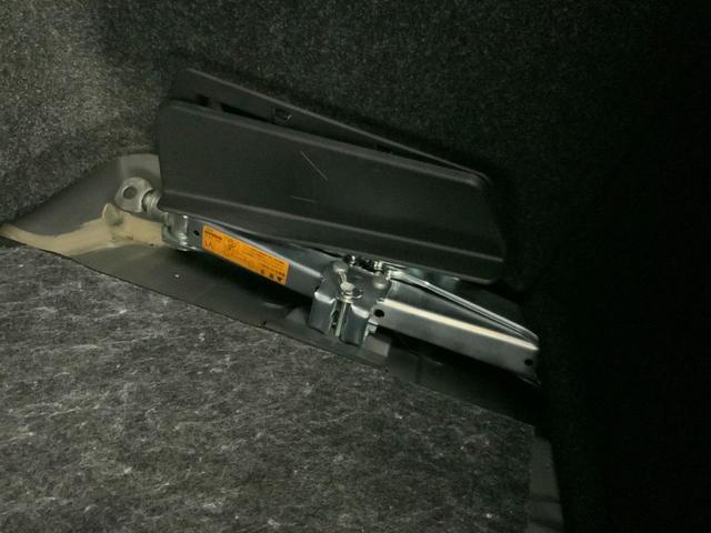 フーガ ３７０ＧＴ　タイプＳ　ドライブレコーダー　ＥＴＣ　クリアランスソナー　レーンアシスト　オートクルーズコントロール　衝突被害軽減システム　全周囲カメラ　アルミホイール　オートライト　ＬＥＤヘッドランプ　ＡＴ　シートエアコン（53枚目）