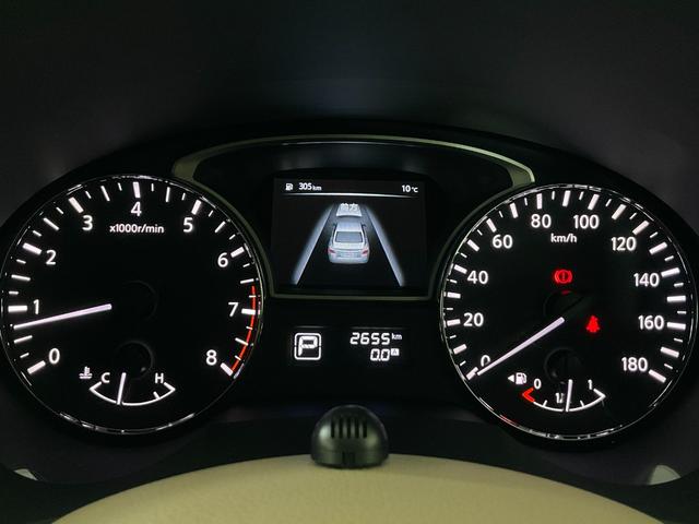 ティアナ ＸＬ　純正ナビ／Ｂカメラ／衝突軽減ブレーキ／踏み間違い防止／ＨＩＤヘッドランプ／オートライト／フォグランプ／左右独立ＡＡＣ／純正１６インチＡＷ／Ｐシート／助手席パワーオットマン／キーレス・プッシュスタート（12枚目）