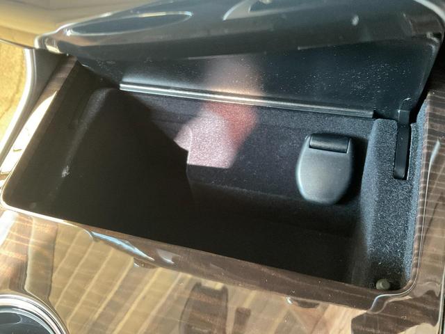 ティアナ ＸＬ　純正ナビ／Ｂカメラ／衝突軽減ブレーキ／踏み間違い防止／ＨＩＤヘッドランプ／オートライト／フォグランプ／左右独立ＡＡＣ／純正１６インチＡＷ／Ｐシート／助手席パワーオットマン／キーレス・プッシュスタート（34枚目）