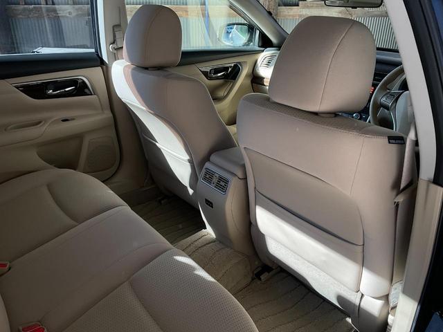 ティアナ ＸＬ　純正ナビ／Ｂカメラ／衝突軽減ブレーキ／踏み間違い防止／ＨＩＤヘッドランプ／オートライト／フォグランプ／左右独立ＡＡＣ／純正１６インチＡＷ／Ｐシート／助手席パワーオットマン／キーレス・プッシュスタート（45枚目）