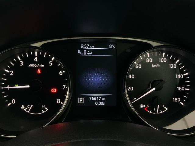 エクストレイル ２０ＸｔブラックエクストリーマＸエマジェンシブレキＰ　３列７人乗／純正コネクトナビ／アラウンドビュー／ＥＴＣ／衝突軽減／クルコン／踏み間違い防止／ＬＤＷ／オートＢドア／パーキングアシスト／ＬＥＤヘッドランプ／オートライト／防水シート／純正１７インチＡＷ（12枚目）