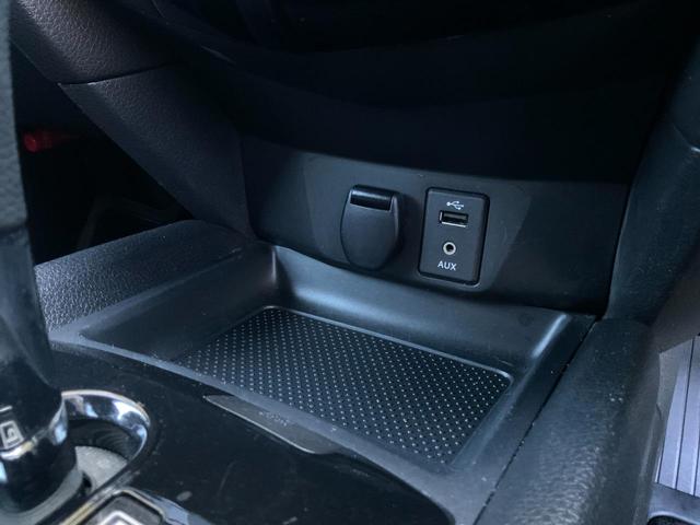 エクストレイル ２０ＸｔブラックエクストリーマＸエマジェンシブレキＰ　３列７人乗／純正コネクトナビ／アラウンドビュー／ＥＴＣ／衝突軽減／クルコン／踏み間違い防止／ＬＤＷ／オートＢドア／パーキングアシスト／ＬＥＤヘッドランプ／オートライト／防水シート／純正１７インチＡＷ（47枚目）