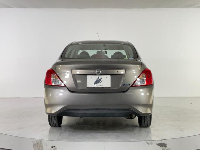 ラティオ Ｇ　後期型／バンパーメッキ加飾／バニティミラー／プッシュ式ＡＡＣ／インテリジェントキー／プッシュエンジンスタート／純正メモリーナビ／フルセグ／ＣＤ／Ｂｌｕｅｔｏｏｔｈ／ＥＴＣ（6枚目）