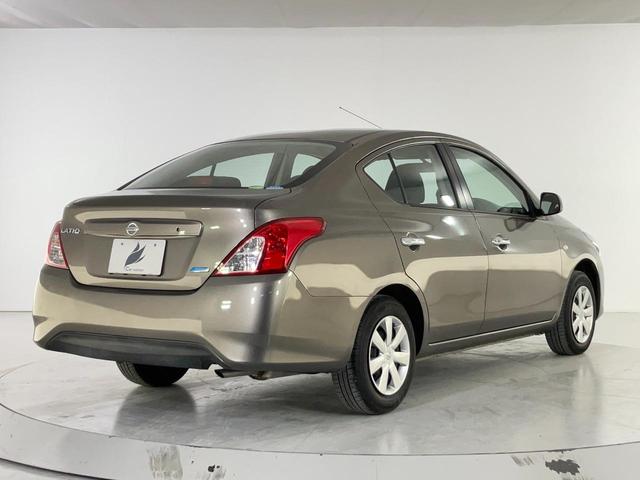 ラティオ Ｇ　後期型／バンパーメッキ加飾／バニティミラー／プッシュ式ＡＡＣ／インテリジェントキー／プッシュエンジンスタート／純正メモリーナビ／フルセグ／ＣＤ／Ｂｌｕｅｔｏｏｔｈ／ＥＴＣ（7枚目）