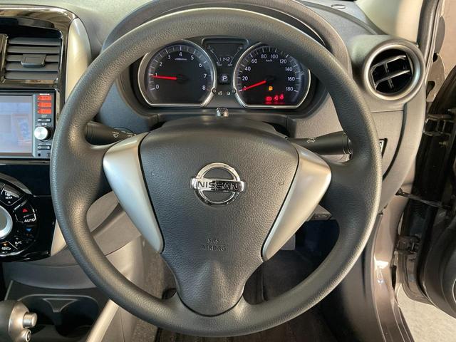 ラティオ Ｇ　後期型／バンパーメッキ加飾／バニティミラー／プッシュ式ＡＡＣ／インテリジェントキー／プッシュエンジンスタート／純正メモリーナビ／フルセグ／ＣＤ／Ｂｌｕｅｔｏｏｔｈ／ＥＴＣ（14枚目）