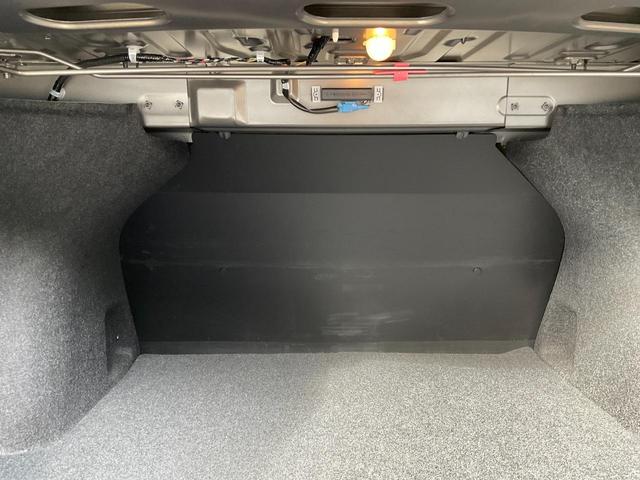 ラティオ Ｇ　後期型／バンパーメッキ加飾／バニティミラー／プッシュ式ＡＡＣ／インテリジェントキー／プッシュエンジンスタート／純正メモリーナビ／フルセグ／ＣＤ／Ｂｌｕｅｔｏｏｔｈ／ＥＴＣ（25枚目）