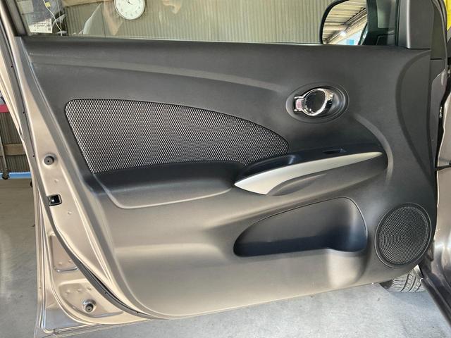 ラティオ Ｇ　後期型／バンパーメッキ加飾／バニティミラー／プッシュ式ＡＡＣ／インテリジェントキー／プッシュエンジンスタート／純正メモリーナビ／フルセグ／ＣＤ／Ｂｌｕｅｔｏｏｔｈ／ＥＴＣ（27枚目）