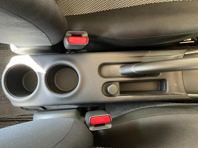 ラティオ Ｇ　後期型／バンパーメッキ加飾／バニティミラー／プッシュ式ＡＡＣ／インテリジェントキー／プッシュエンジンスタート／純正メモリーナビ／フルセグ／ＣＤ／Ｂｌｕｅｔｏｏｔｈ／ＥＴＣ（30枚目）