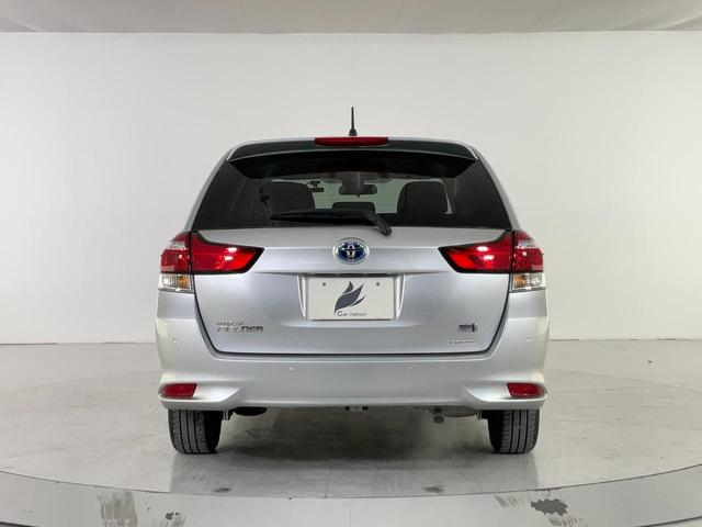 カローラフィールダー ハイブリッド EX 現行型/セーフティセンス(プリクラッシュセーフティ/レーンディパーチャーアラート/ATハイビーム/先行車発進告知/ブラック加飾LEDヘッド/スマートキー/純正ナビ/Bluetooth/ETC/ドラレコ(6枚目)