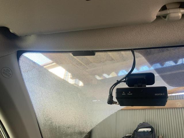 カローラフィールダー ハイブリッド EX 現行型/セーフティセンス(プリクラッシュセーフティ/レーンディパーチャーアラート/ATハイビーム/先行車発進告知/ブラック加飾LEDヘッド/スマートキー/純正ナビ/Bluetooth/ETC/ドラレコ(27枚目)