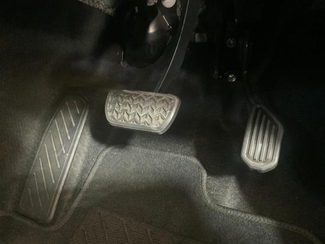 カローラフィールダー ハイブリッド EX 現行型/セーフティセンス(プリクラッシュセーフティ/レーンディパーチャーアラート/ATハイビーム/先行車発進告知/ブラック加飾LEDヘッド/スマートキー/純正ナビ/Bluetooth/ETC/ドラレコ(34枚目)