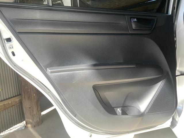 カローラフィールダー ハイブリッド EX 現行型/セーフティセンス(プリクラッシュセーフティ/レーンディパーチャーアラート/ATハイビーム/先行車発進告知/ブラック加飾LEDヘッド/スマートキー/純正ナビ/Bluetooth/ETC/ドラレコ(46枚目)