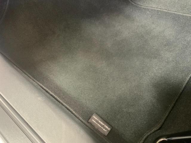 カローラフィールダー ハイブリッド EX 現行型/セーフティセンス(プリクラッシュセーフティ/レーンディパーチャーアラート/ATハイビーム/先行車発進告知/ブラック加飾LEDヘッド/スマートキー/純正ナビ/Bluetooth/ETC/ドラレコ(59枚目)