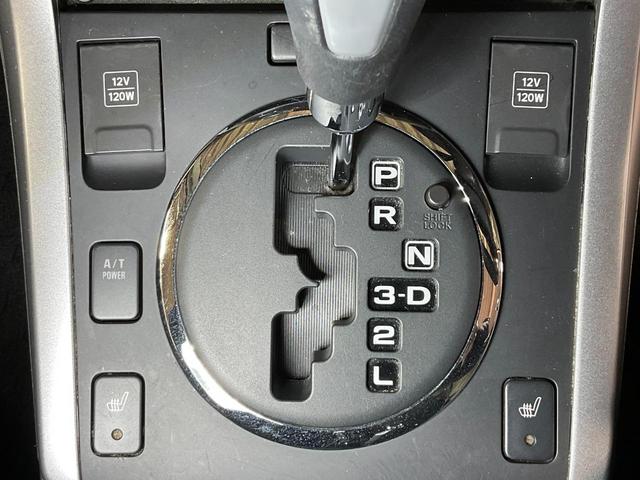 エスクード XG 4WD/カロッツェリアナビ(CD・DVD・地デジ・BT)/ETC/クルーズコントロール/HIDヘッドランプ/オートライト/フォグランプ/純正17インチAW/オートエアコン/前席シートヒーター/キーレス(18枚目)