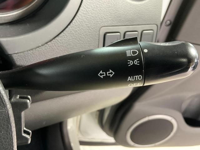 エスクード XG 4WD/カロッツェリアナビ(CD・DVD・地デジ・BT)/ETC/クルーズコントロール/HIDヘッドランプ/オートライト/フォグランプ/純正17インチAW/オートエアコン/前席シートヒーター/キーレス(21枚目)