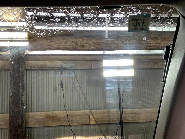 エスクード XG 4WD/カロッツェリアナビ(CD・DVD・地デジ・BT)/ETC/クルーズコントロール/HIDヘッドランプ/オートライト/フォグランプ/純正17インチAW/オートエアコン/前席シートヒーター/キーレス(26枚目)